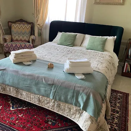 Stanze Degli Aceri *