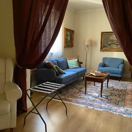 Stanze Degli Aceri *