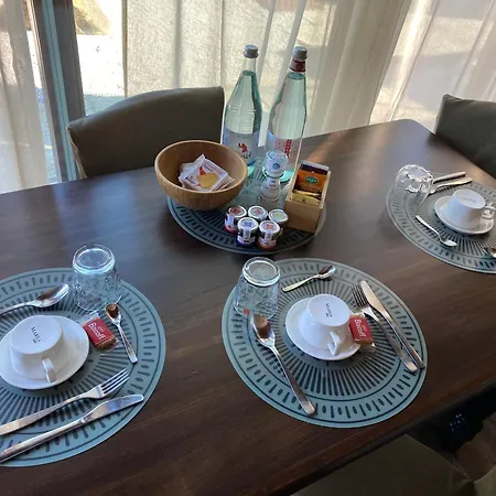 Stanze Degli Aceri *