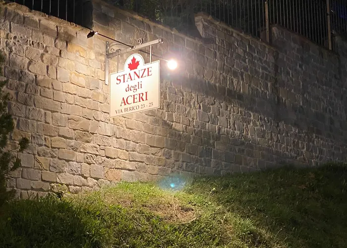 Stanze Degli Aceri