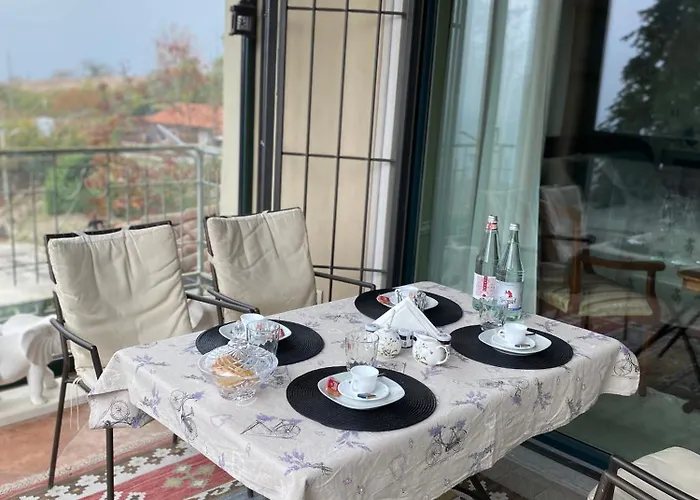 Stanze Degli Aceri *