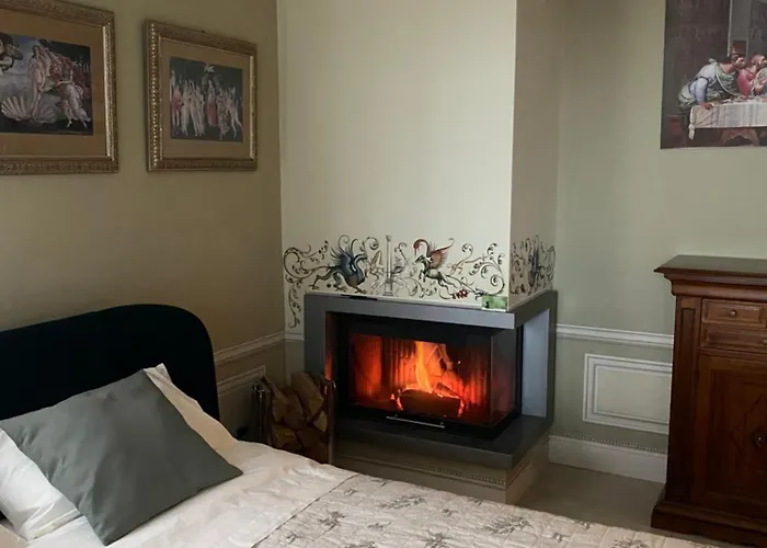 Stanze Degli Aceri *